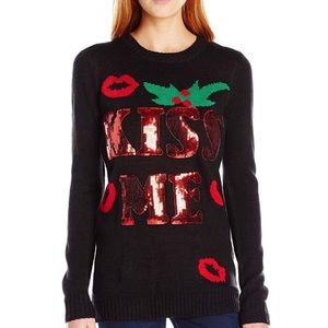 NWT Sequin Kiss Me Christmas Sweater